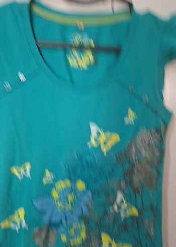 Kelebek Desenli Turkuaz Kız Tişörtü - Görsel 4