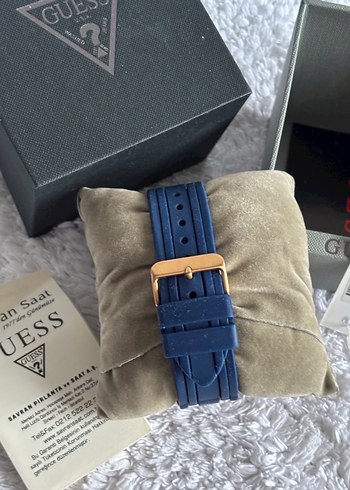 ORİJİNAL GUESS ROSE GOLD SİLİKON KORDON SAAT KUTUSUNDA - Görsel 4