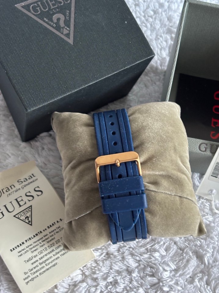 ORİJİNAL GUESS ROSE GOLD SİLİKON KORDON SAAT KUTUSUNDA - Görsel 4