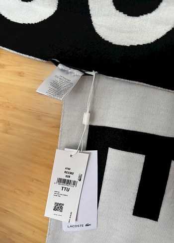 ORİJİNAL LACOSTE ATKI ÇİFT TARAFLI UNİSEX MODEL - Görsel 3