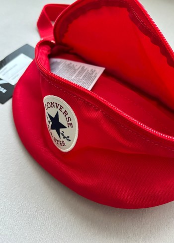 ORİJİNAL CONVERSE UNİSEX BEK ÇANTASI KIRMIZI RENK SIFIR ETİKETLİ - Görsel 6