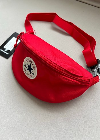 ORİJİNAL CONVERSE UNİSEX BEK ÇANTASI KIRMIZI RENK SIFIR ETİKETLİ - Görsel 3