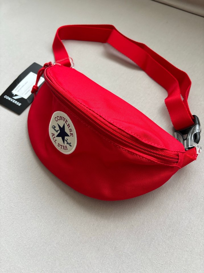 ORİJİNAL CONVERSE UNİSEX BEK ÇANTASI KIRMIZI RENK SIFIR ETİKETLİ - Görsel 3