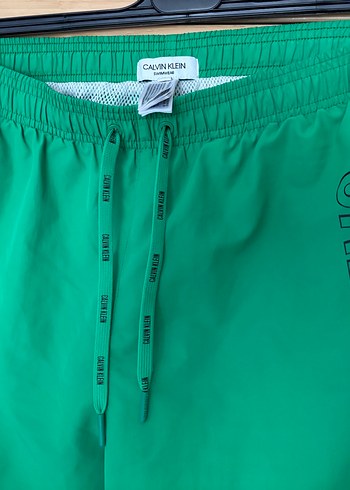 ORİJİNAL CALVİN KLEİN YEŞİL ŞORT MEDİUM - Görsel 9