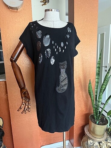 Whip desing 1 beden S,M ,L uyumlu tunik elbise