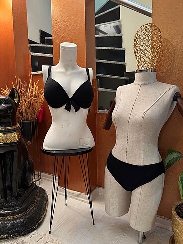 universal Beden Laura baressa bikini renk ve beden sorunuz