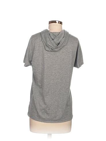 40 Beden Diğer Sweatshirt %70 İndirimli.