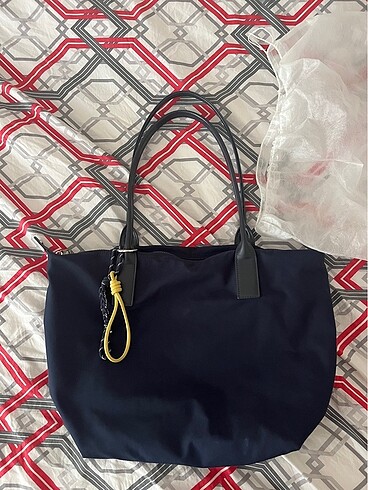  Beden Pull&bear naylon tote çanta