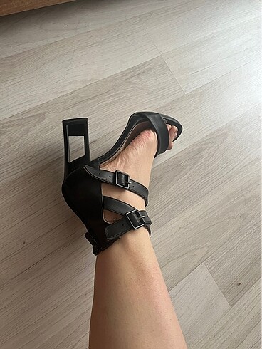 Topuklu ayakkabı - Görsel 7