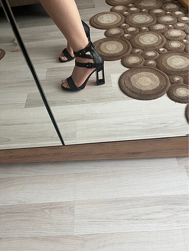 Topuklu ayakkabı - Görsel 10