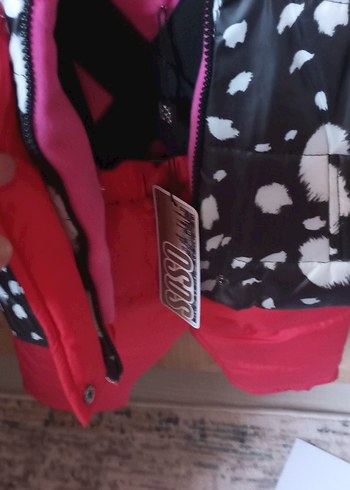 Kız Bebek Pembe Desenli Kürklü Kayak Tulumu - Görsel 3