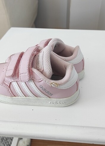 22 Beden Orjinal adidas ayakkabi