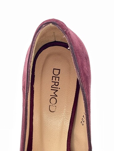 37 Beden bordo Renk Derimod Stiletto %70 İndirimli.