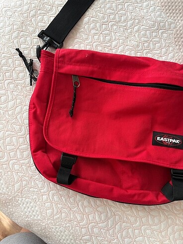 Beden kırmızı Renk Eastpack orjinal çanta