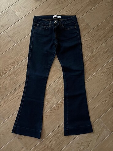 38 Beden Koton marka jeans