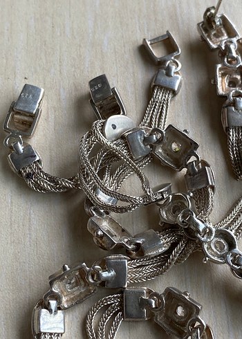  Beden 925 ayar kristal taşlı gümüş set
