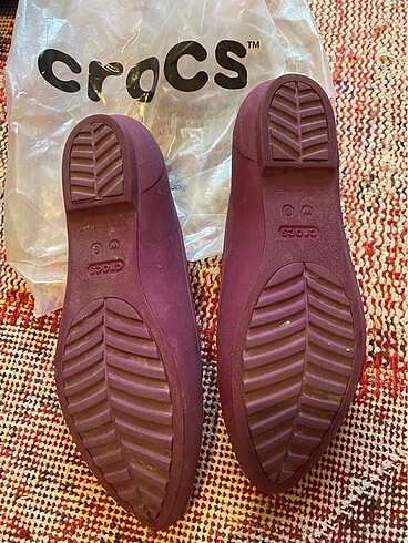 38 Beden bordo Renk Crocs w8 orijinal babet ayakkabı