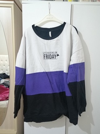 sweatshirt