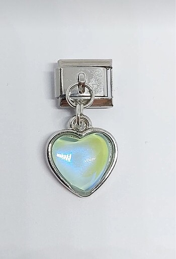 Çelik nomination charm