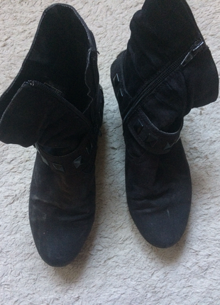 37 Beden Yıpranmış ayakkabı 
