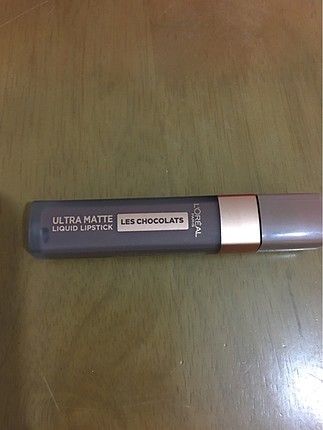 Loreal Paris lipstick