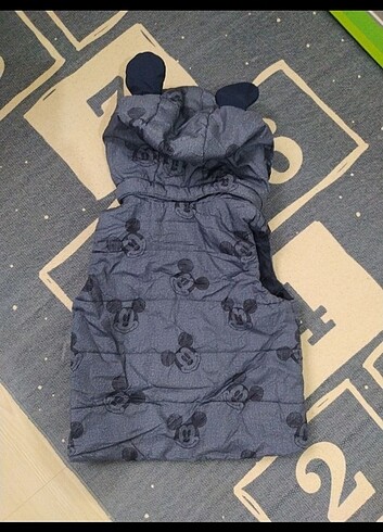 9-12 Ay Beden H&m yelek