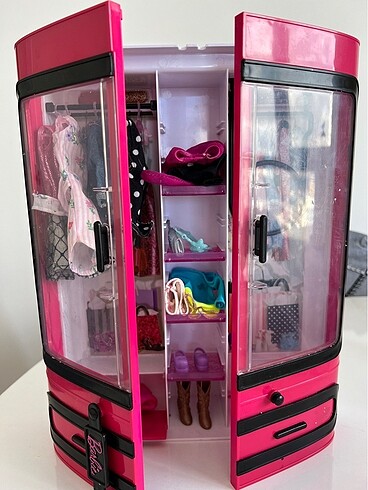 Beden Barbie rüya evi