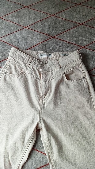 krem rengi kot mom jean