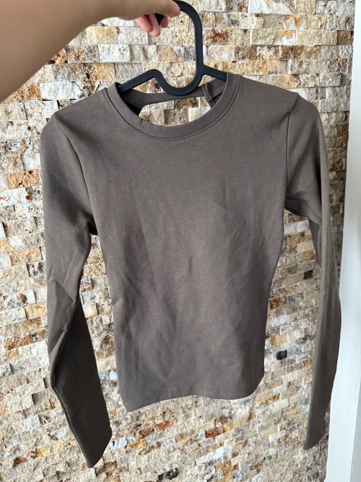 Zara Sırtı Açık Bluz - Görsel 2