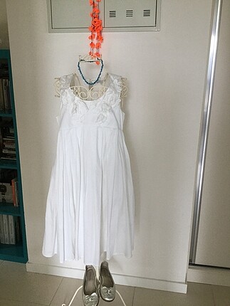 Twist beyaz pamuklu elbise