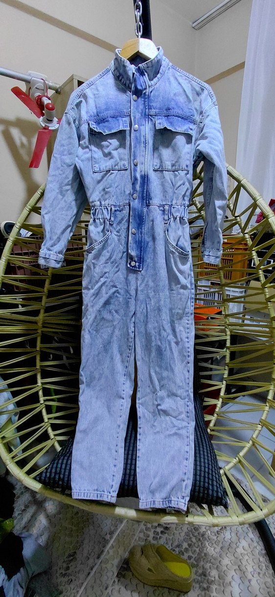 Düğmeli Uzun Kollu Denim Tulum - Görsel 4