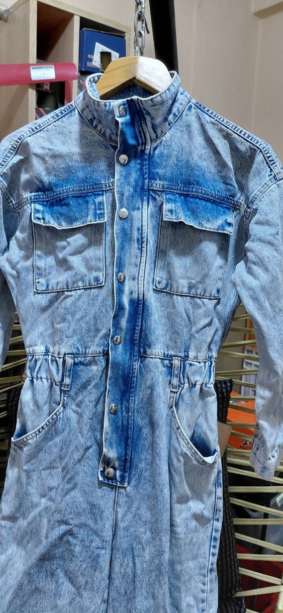 Düğmeli Uzun Kollu Denim Tulum - Görsel 2