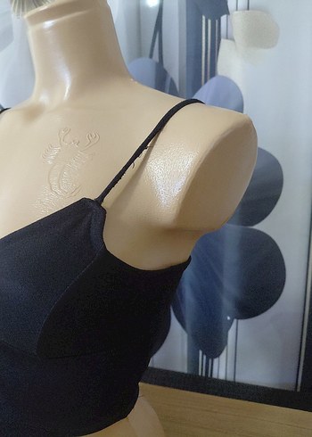 Siyah V Yaka İnce Askılı Mini Bustiyer - Görsel 4