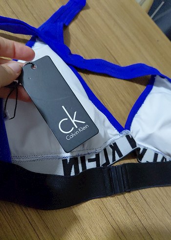 Mavi Strappy Kadın Bikini Üstü - Görsel 3