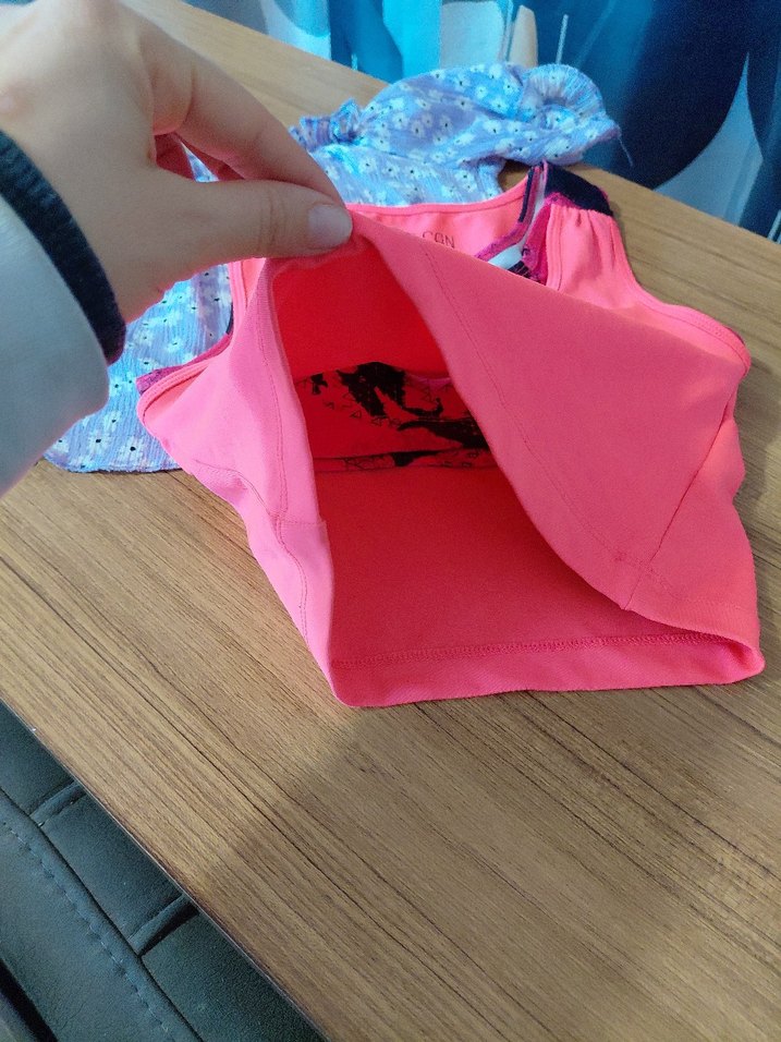 Kız Çocuk Panco Baskılı V Yaka Yelek - Görsel 2