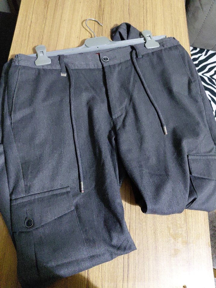 Gri Kemerli Erkek Pantolon - Görsel 3