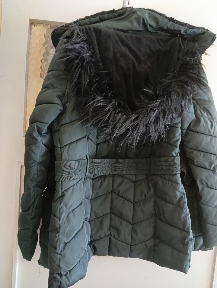 Yeşil Fermuarlı Kadın Kışlık Mont - Görsel 5