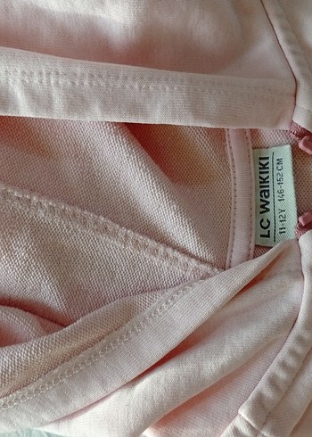 LC Waikiki bir kazak bir kapişonlu ikisi birlikte - Görsel 7