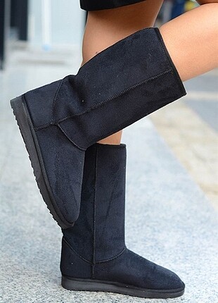 UGG UZUN SİYAH BOT ÇİZME 36 NUMARA
