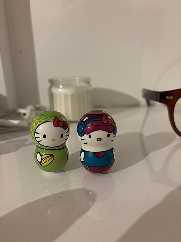 İkili hello kitty hacıyatmaz