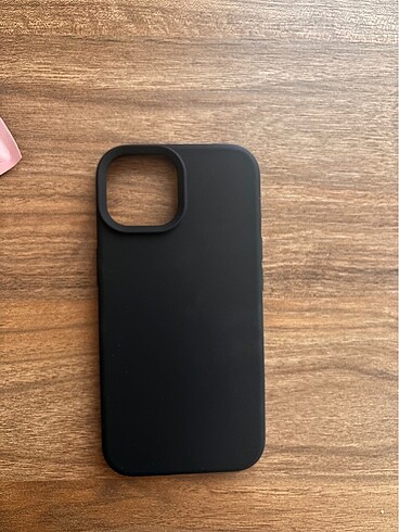 İphone 15 Siyah Kılıf