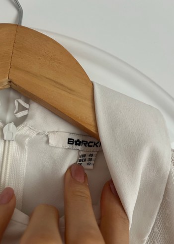 Kolsuz Beyaz Klasik Gömlek - Görsel 3