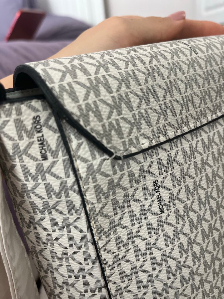 Beyaz Baskılı Kadın Çanta Fermuarlı - Görsel 3