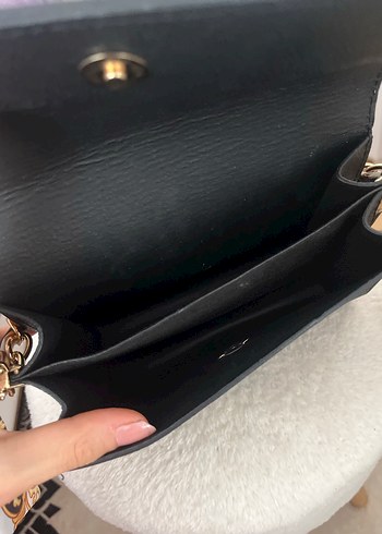 Zincir Detaylı Siyah Deri Kadın Çanta - Görsel 3