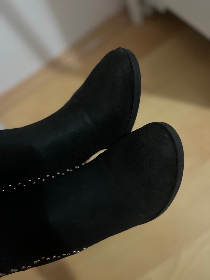 Siyah Süet Tokalı Blok Topuklu Kadın Bot - Görsel 3