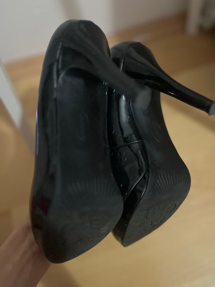 Siyah Rugan Stiletto Kadın Topuklu Ayakkabı - Görsel 4