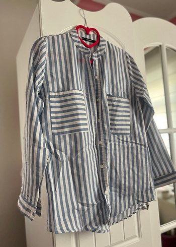 Düğmeli Mavi Çizgili Pamuklu Kadın Gömlek - Görsel 2