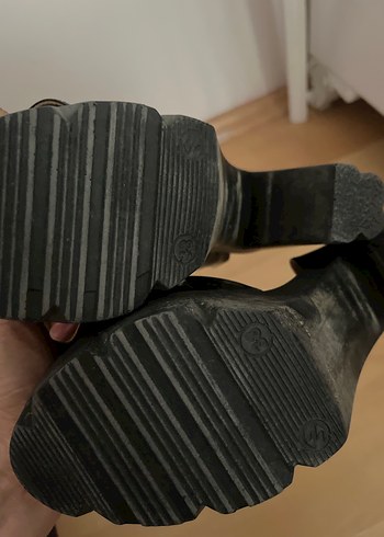 Siyah rugan Platform Topuklu Kadın Ayakkabı - Görsel 3