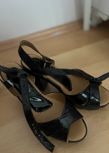 Siyah rugan Platform Topuklu Kadın Ayakkabı - Görsel 2