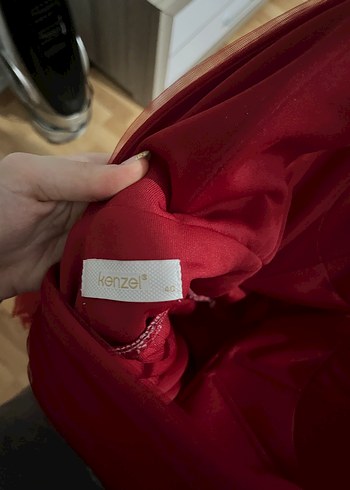 Kırmızı Uzun Drapeli V Yakalı Abiye Elbise - Görsel 3